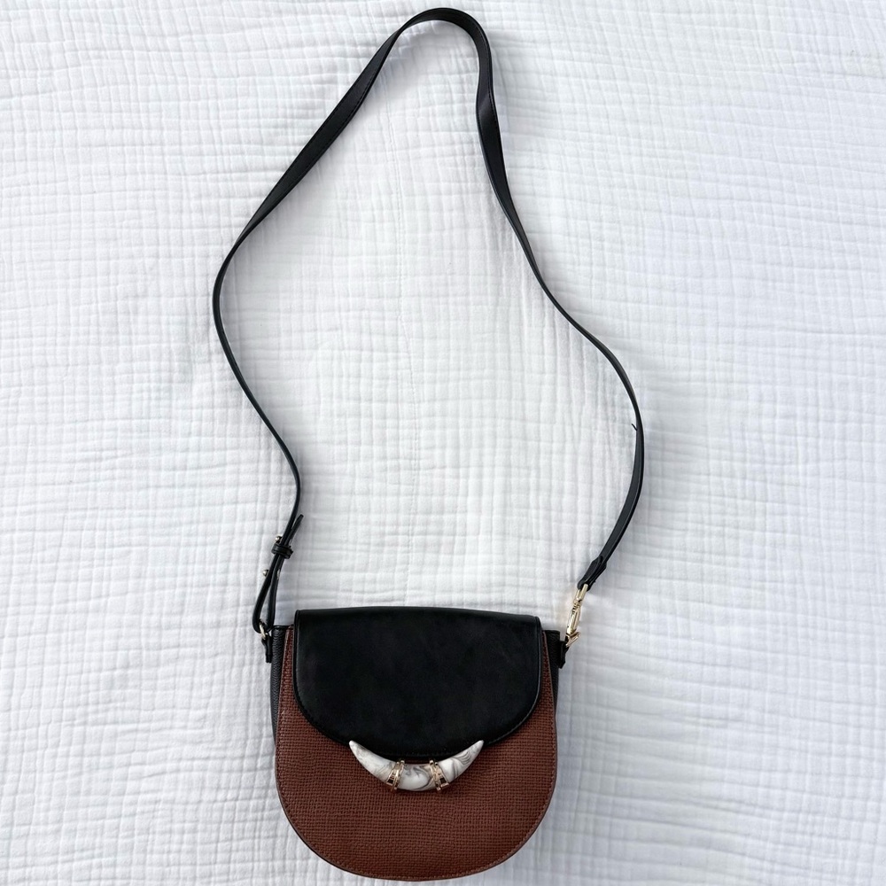 Stella & Dot black and brown Chelsea Faux Leather Crossbody handbag -Marble tusk
